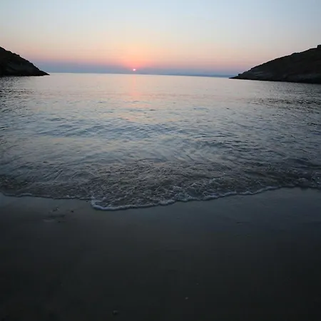 Your Seaside Luxury Retreat In Greece With Private Korissia (Kea)