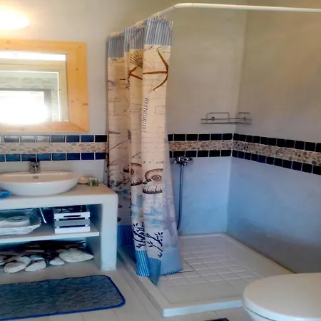 Your Seaside Luxury Retreat In Greece With Private Willa *