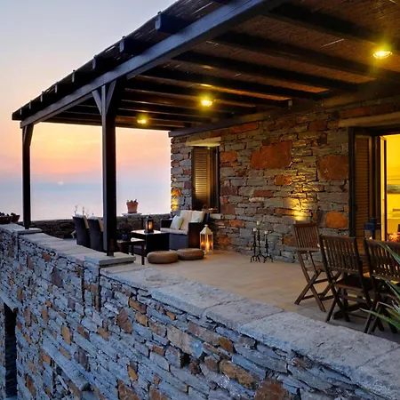 Your Seaside Luxury Retreat In Greece With Private Willa *