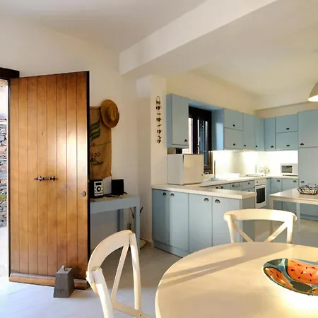 Your Seaside Luxury Retreat In Greece With Private Willa *