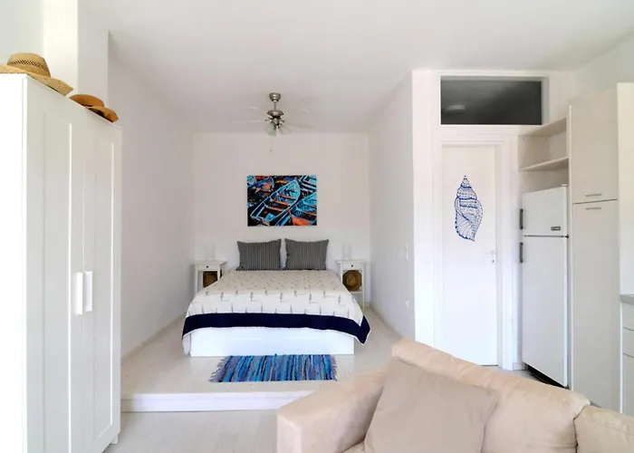 Your Seaside Luxury Retreat In Greece With Private 别墅